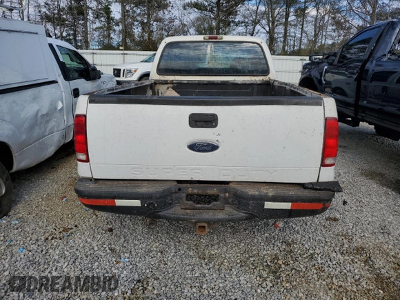 2001 Ford F-350 XL with VIN 1FTSW30L21EB93260, listed as a Copart auction lot 45002565 with 307,878 mi miles and Salvage Title. Bid and sale history available at DreamBid. Image 6.