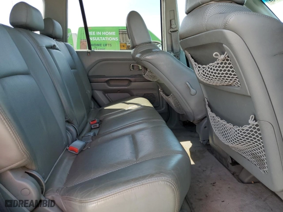 2004 Honda Pilot EX with VIN 2HKYF18504H569611, listed as a Copart auction lot 53247405 with 199,141 mi miles and Salvage Title. Bid and sale history available at carsss.com. Image 11.