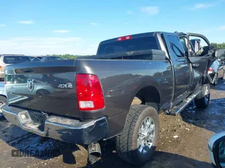 2016 Ram 2500 Tradesman with VIN 3C6UR5CL6GG264802, listed as a IAAI auction lot 40365740 with Not provided miles and . Bid and sale history available at DreamBid. Image 4.
