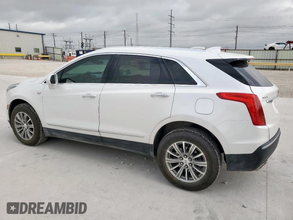 2017 Cadillac XT5 Luxury FWD with VIN 1GYKNBRS5HZ131517, listed as a Copart auction lot 60605595 with 130,522 mi miles and Clean title. Bid and sale history available at DreamBid. Image 2.