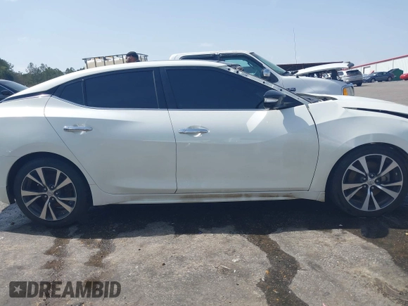 2017 Nissan Maxima SV with VIN 1N4AA6AP0HC409910, listed as a IAAI auction lot 41764389 with 67,483 mi miles. Bid and sale history available at carsss.com. Image 14.