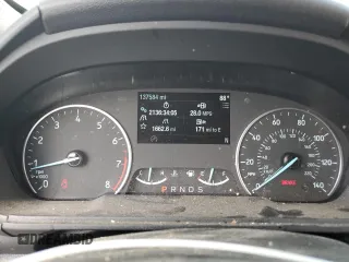 2019 Ford EcoSport SE z VIN MAJ6S3GL4KC308933, wystawiony jako Copart lot #51759925 z przebiegiem 137 584 mil mil oraz Szkoda całkowita • Salvage title. Historia ofert i sprzedaży dostępna na DreamBid. Obrazek 9.