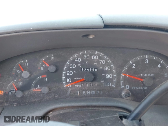 1997 Ford F-150 XL with VIN 1FTDX18W6VNB27227, listed as a IAAI auction lot 41858395 with 174,888 mi miles. Bid and sale history available at carsss.com. Image 7.