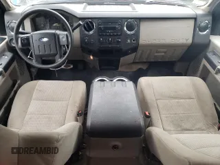 2008 Ford F-250 XL with VIN 1FTSX21548EB91768, listed as a Copart auction lot 55883035 with 211,142 mi miles and Clean title. Bid and sale history available at DreamBid. Image 8.