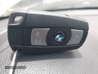 2011 BMW 3 Series 328i with VIN WBAPH7G55BNM59383, listed as a IAAI auction lot 41752644 with 1 mi miles. Bid and sale history available at carsss.com. Image 11.