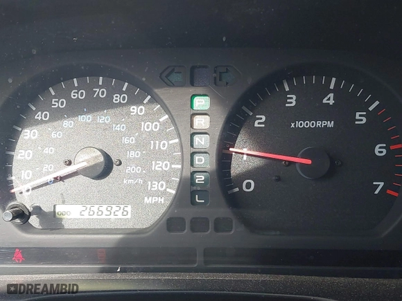 2002 Toyota Land Cruiser with VIN JTEHT05J122018974, listed as a IAAI auction lot 41543290 with 266,926 mi miles. Bid and sale history available at carsss.com. Image 7.