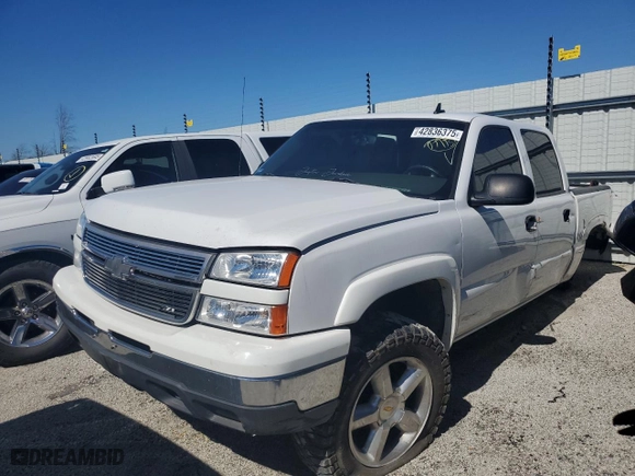 2006 Chevrolet Silverado 1500 LT1 with VIN 2GCEK13Z861255315, listed as a Copart auction lot 42836375 with 218,507 mi miles and Salvage Title. Bid and sale history available at carsss.com. Image 1.
