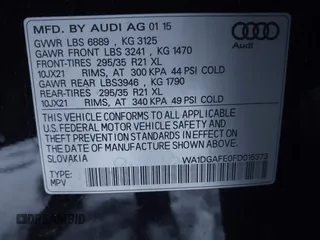 2015 Audi Q7 3.0T S line Prestige with VIN WA1DGAFE0FD015373, listed as a IAAI auction lot 41238539 with 111,161 mi miles. Bid and sale history available at carsss.com. Image 9.