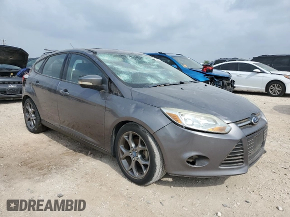 2013 Ford Focus SE with VIN 1FADP3K22DL171615, listed as a Copart auction lot 51776335 with 184,394 mi miles and Clean Title. Bid and sale history available at DreamBid. Image 4.