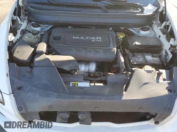 2014 Jeep Cherokee Altitude with VIN 1C4PJMCB2EW140863, listed as a Copart auction lot 48230875 with 102,220 mi miles and Clean Title. Bid and sale history available at DreamBid. Image 12.