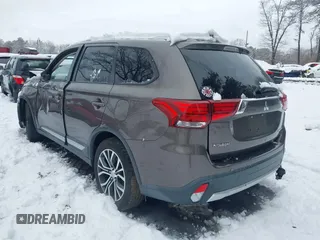 2017 Mitsubishi Outlander ES z VIN JA4AZ2A36HZ015375, wystawiony jako IAAI lot #41520168 z przebiegiem 59 584 mil mil oraz . Historia ofert i sprzedaży dostępna na DreamBid. Obrazek 3.