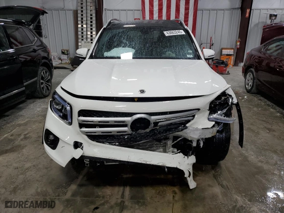 2021 Mercedes-Benz GLB with VIN W1N4M4HB8MW115427, listed as a Copart auction lot 43863245 with 38,445 mi miles and Salvage Title. Bid and sale history available at carsss.com. Image 5.