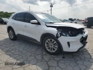 2020 Ford Escape SE with VIN 1FMCU0G68LUC12424, listed as a Copart auction lot 59715325 with 106,570 mi miles and Salvage title. Bid and sale history available at DreamBid. Image 4.