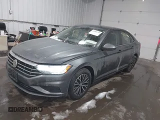 2021 Volkswagen Jetta S z VIN 3VWC57BU6MM001399, wystawiony jako IAAI lot #41488758 z przebiegiem 44 442 mil mil oraz . Historia ofert i sprzedaży dostępna na DreamBid. Obrazek 2.