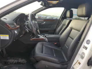 2013 Mercedes-Benz E 350 Luxury z VIN WDDHF5KB4DA721716, wystawiony jako Copart lot #58813455 z przebiegiem 48 933 mil mil oraz Szkoda całkowita • Salvage title. Historia ofert i sprzedaży dostępna na DreamBid. Obrazek 7.