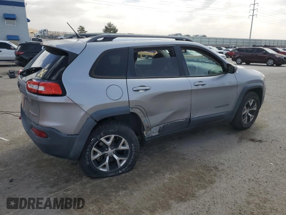 2015 Jeep Cherokee Trailhawk with VIN 1C4PJMBS3FW787033, listed as a Copart auction lot 49176735 with 83,013 mi miles and Salvage Title. Bid and sale history available at carsss.com. Image 3.