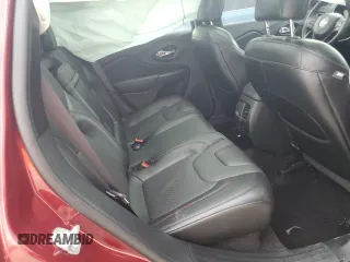 2019 Jeep Cherokee Trailhawk Elite z VIN 1C4PJMBN7KD211588, wystawiony jako Copart lot #49307824 z przebiegiem 54 781 mil mil oraz Szkoda całkowita • Salvage title. Historia ofert i sprzedaży dostępna na DreamBid. Obrazek 10.