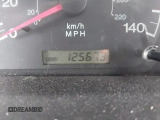2003 Hyundai Elantra GLS z VIN KMHDN45D83U514659, wystawiony jako IAAI lot #42016920 z przebiegiem 125 673 mil mil oraz . Historia ofert i sprzedaży dostępna na DreamBid. Obrazek 7.
