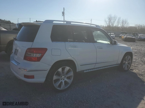 2010 Mercedes-Benz GLK-Class GLK 350 with VIN WDCGG8HB3AF433920, listed as a Copart auction lot 86278624 with NaN miles and Salvage Title. Bid and sale history available at carsss.com. Image 3.
