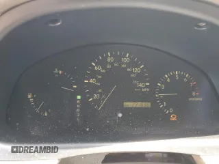 2000 Lexus RX 300 z VIN JT6HF10U8Y0160740, wystawiony jako Copart lot #57842695 z przebiegiem 231 690 mil mil oraz Tytuł czysty. Historia ofert i sprzedaży dostępna na DreamBid. Obrazek 9.