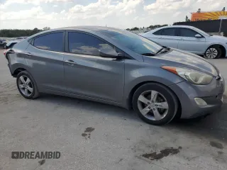 2013 Hyundai Elantra Limited z VIN 5NPDH4AEXDH397107, wystawiony jako Copart lot #57913735 z przebiegiem 147 674 mil mil oraz Szkoda całkowita • Salvage title. Historia ofert i sprzedaży dostępna na DreamBid. Obrazek 4.