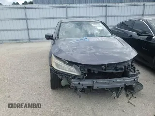 2017 Honda Accord Touring with VIN 1HGCR3F97HA000952, listed as a Copart auction lot 60136685 with 209,493 mi miles and Salvage title. Bid and sale history available at DreamBid. Image 13.