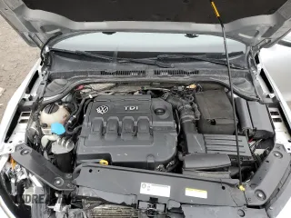 2015 Volkswagen Jetta Sedan 2.0L TDI SEL with VIN 3VWLA7AJ4FM306678, listed as a Copart auction lot 44890155 with 126,575 mi miles and Clean Title. Bid and sale history available at carsss.com. Image 11.