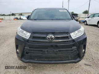 2018 Toyota Highlander SE with VIN 5TDJZRFH9JS556088, listed as a Copart auction lot 64148555 with 50,645 mi miles and Clean title. Bid and sale history available at DreamBid. Image 5.