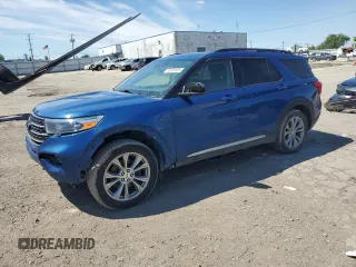 2021 Ford Explorer XLT z VIN 1FMSK8DH8MGA92730, wystawiony jako Copart lot #59132855 z przebiegiem 139 042 mil mil oraz Czysty tytuł • Clean title. Historia ofert i sprzedaży dostępna na DreamBid. Obrazek 1.