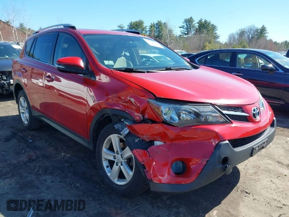 2013 Toyota RAV4 XLE with VIN JTMRFREV8DD014080, listed as a IAAI auction lot 41996609 with 174,666 mi miles. Bid and sale history available at carsss.com. Image 1.