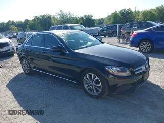 2018 Mercedes-Benz C 300 z VIN WDDWF4JB2JR348319, wystawiony jako IAAI lot #42223258 z przebiegiem 64 527 mil mil oraz . Historia ofert i sprzedaży dostępna na DreamBid. Obrazek 1.