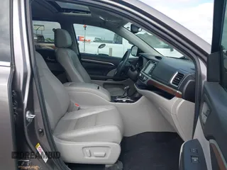 2015 Toyota Highlander Limited z VIN 5TDYKRFH0FS115864, wystawiony jako IAAI lot #42145018 z przebiegiem 149 670 mil mil oraz . Historia ofert i sprzedaży dostępna na DreamBid. Obrazek 5.