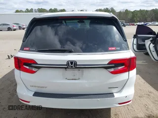 2022 Honda Odyssey Touring with VIN 5FNRL6H84NB062604, listed as a IAAI auction lot 41724006 with 41,351 mi miles and . Bid and sale history available at DreamBid. Image 17.