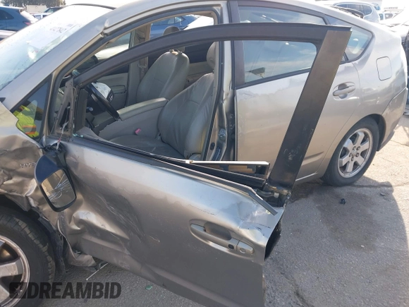 2006 Toyota Prius with VIN JTDKB20U863141777, listed as a IAAI auction lot 41427842 with 159,387 mi miles. Bid and sale history available at carsss.com. Image 19.