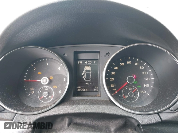 2010 Volkswagen Jetta TDI with VIN 3VWTL7AJ1AM697713, listed as a IAAI auction lot 42059765 with 302,664 mi miles and . Bid and sale history available at DreamBid. Image 7.