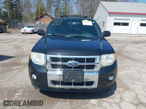 2011 Ford Escape Limited with VIN 1FMCU9EG5BKC33192, listed as a IAAI auction lot 42032152 with 160,745 mi miles. Bid and sale history available at carsss.com. Image 13.