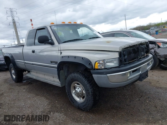 2000 Dodge 2500 with VIN 3B7KF2362YG124961, listed as a IAAI auction lot 42082636 with Not Provided miles and . Bid and sale history available at DreamBid. Image 1.