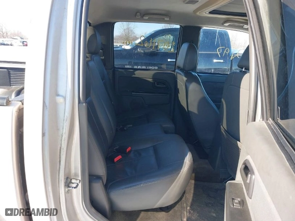 2006 GMC Canyon SLT with VIN 1GTDT136068228749, listed as a IAAI auction lot 41352197 with 207,162 mi miles. Bid and sale history available at carsss.com. Image 8.