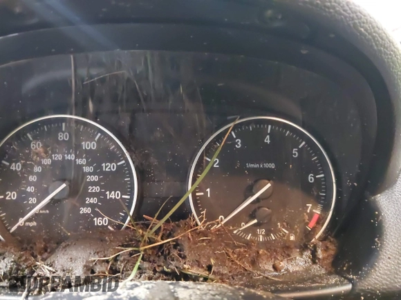 2013 BMW 1 Series 128i с VIN WBAUP9C55DVS95644, выставлен на аукционе IAAI как лот 41721332 с пробегом Не указан миль и . История ставок и продаж доступна на DreamBid. Изображение 7.
