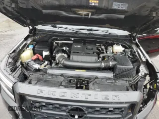 2022 Nissan Frontier Pro-4X z VIN 1N6ED1EK4NN686366, wystawiony jako Copart lot #57396085 z przebiegiem 50 753 mil mil oraz Szkoda całkowita • Salvage title. Historia ofert i sprzedaży dostępna na DreamBid. Obrazek 11.