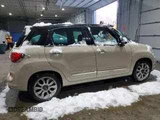 2014 FIAT 500L Lounge with VIN ZFBCFACH7EZ013756, listed as a Copart auction lot 44085635 with 128,348 mi miles and Clean Title. Bid and sale history available at DreamBid. Image 3.