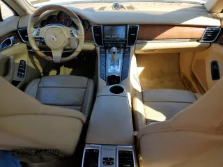 2012 Porsche Panamera with VIN WP0AA2A70CL015111, listed as a Copart auction lot 45416745 with 111,279 mi miles and Salvage title. Bid and sale history available at DreamBid. Image 8.