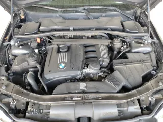 2011 BMW 3 Series 328i with VIN WBAPH5G52BNN59445, listed as a Copart auction lot 53699545 with 150,887 mi miles and Salvage Title. Bid and sale history available at DreamBid. Image 11.