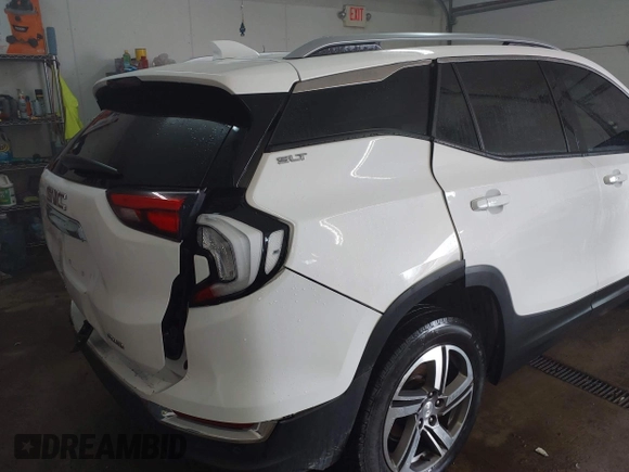 2018 GMC Terrain SLT with VIN 3GKALVEVXJL319704, listed as a IAAI auction lot 41595936 with 71,720 mi miles. Bid and sale history available at carsss.com. Image 19.