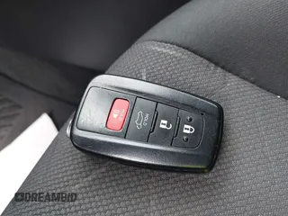 2019 Toyota RAV4 XLE with VIN 2T3W1RFV3KW054552, listed as a IAAI auction lot 40885219 with 40,695 mi miles and . Bid and sale history available at DreamBid. Image 11.