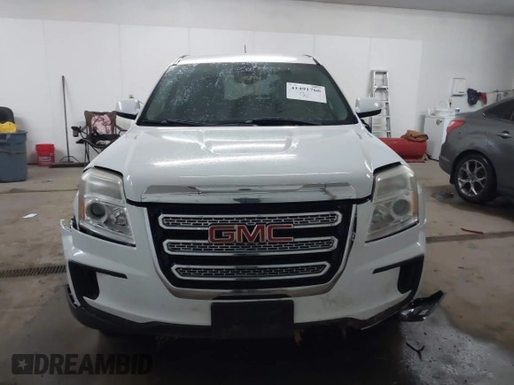 2017 GMC Terrain SLE with VIN 2GKFLSEK3H6256440, listed as a IAAI auction lot 41491766 with 92,214 mi miles. Bid and sale history available at carsss.com. Image 12.