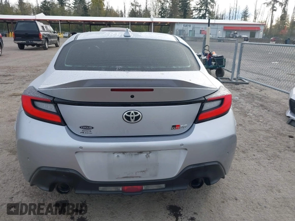 2022 Toyota 86 Premium с VIN JF1ZNBF1XN8751108, выставлен на аукционе IAAI как лот 40700214 с пробегом 33 033 миль миль и . История ставок и продаж доступна на DreamBid. Изображение 17.