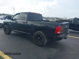 2016 Ram 1500 Tradesman z VIN 1C6RR7FM1GS268609, wystawiony jako IAAI lot #42472382 z przebiegiem 217 548 mil mil oraz . Historia ofert i sprzedaży dostępna na DreamBid. Obrazek 3.