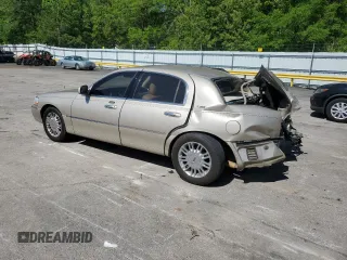 2007 Lincoln Town Car Signature Limited z VIN 1LNHM82V77Y617160, wystawiony jako Copart lot #52975225 z przebiegiem 275 067 mil mil oraz Szkoda całkowita • Salvage title. Historia ofert i sprzedaży dostępna na DreamBid. Obrazek 2.