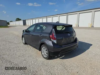 2017 Toyota Prius One z VIN JTDKDTB39H1595443, wystawiony jako Copart lot #59630785 z przebiegiem 95 719 mil mil oraz Czysty tytuł • Clean title. Historia ofert i sprzedaży dostępna na DreamBid. Obrazek 3.